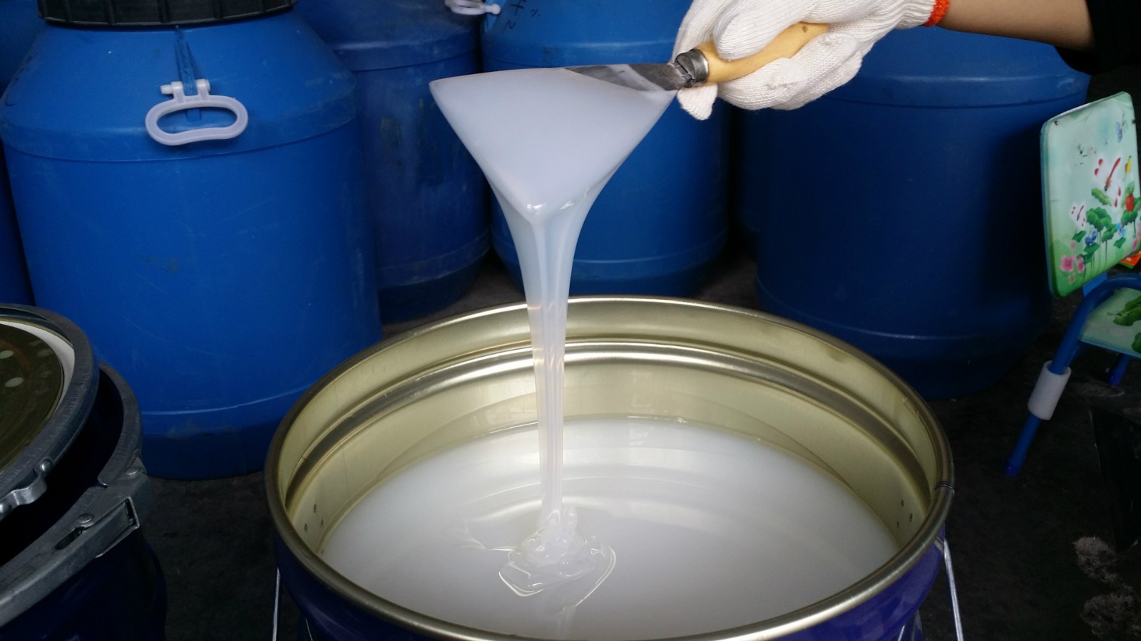 工業(yè)級(jí)模具硅膠膨脹怎么辦 ？