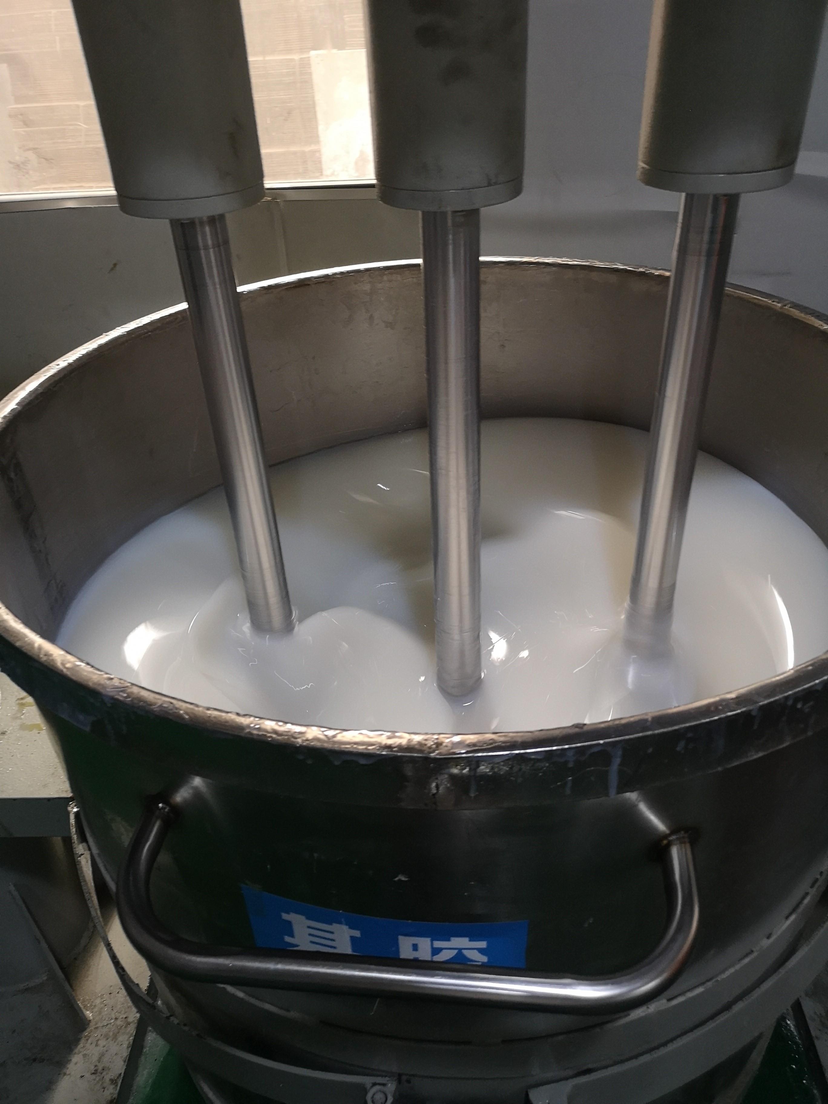 液體硅膠跟固化劑沒(méi)有攪拌均勻會(huì)有什么情況 ？