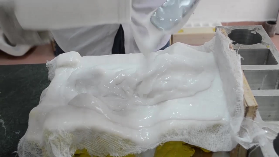 模具硅膠刷模如何使用，有什么需要注意的 ？